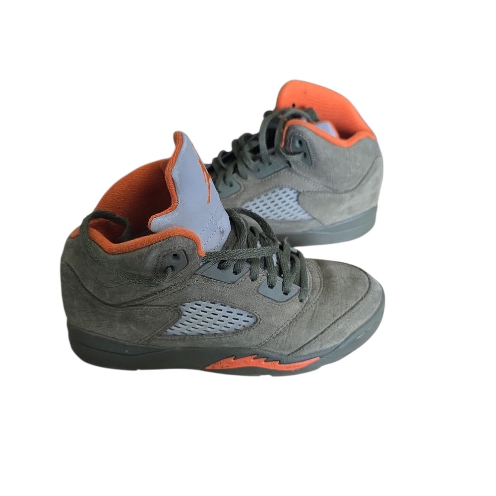 Jordan 5 Retro Olive Size 2.5Y